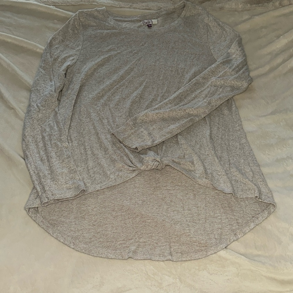 SO BOTTOM KNOT TAN SWEATER